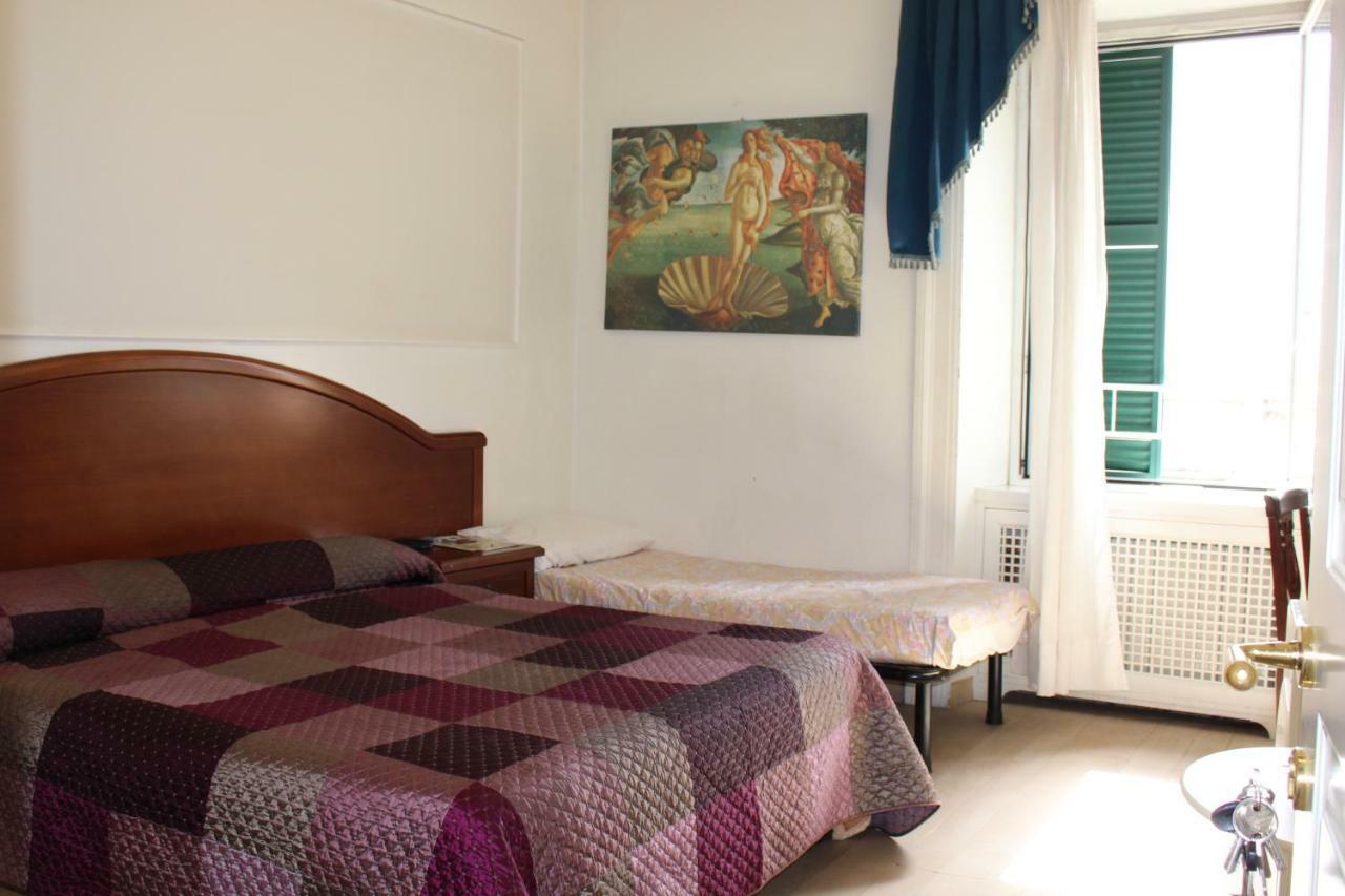 Casa Dell'Amicizia Bed & Breakfast - Rome — Photos 3